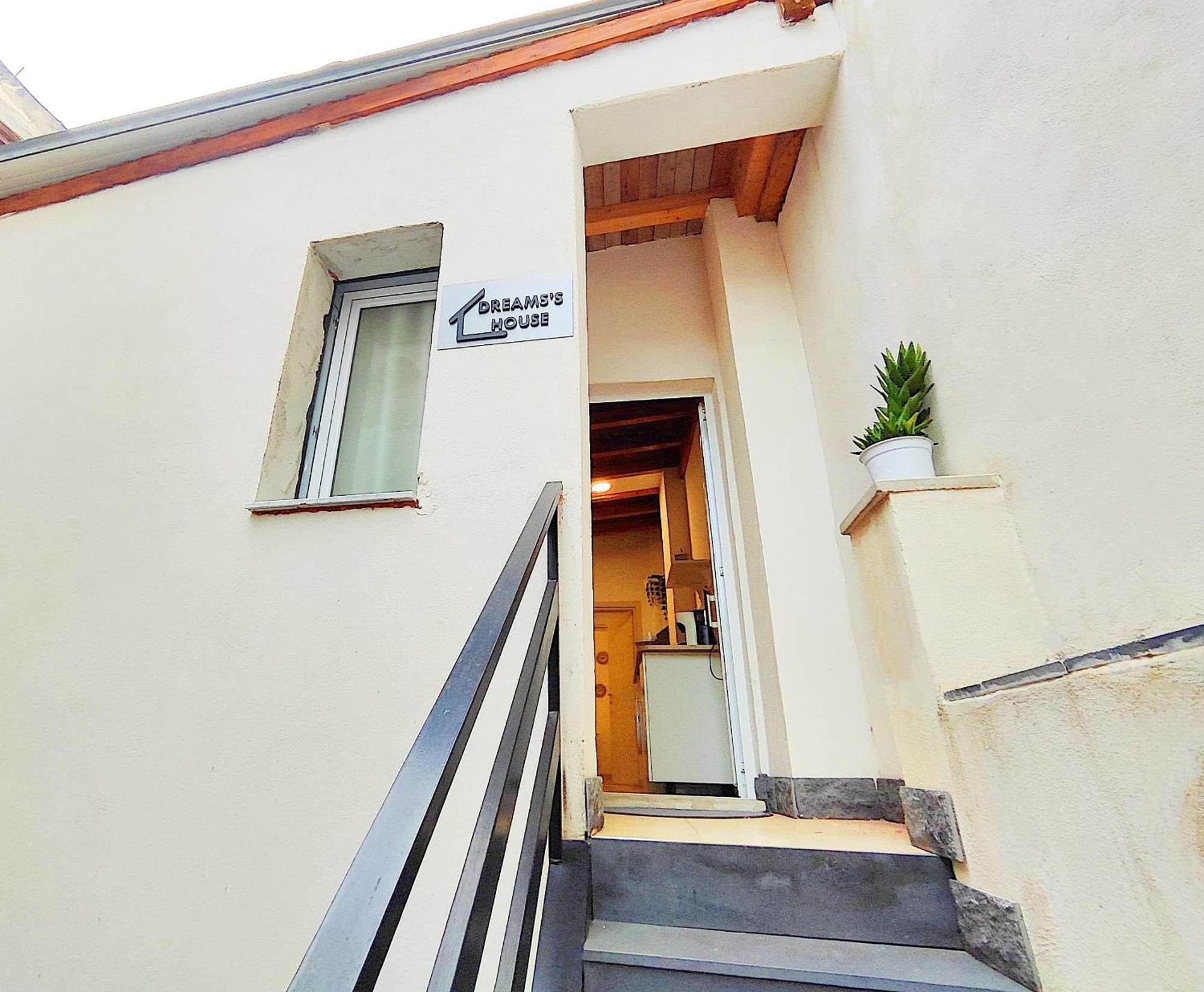 Dreams'S House Διαμέρισμα Κατάνια Εξωτερικό φωτογραφία
